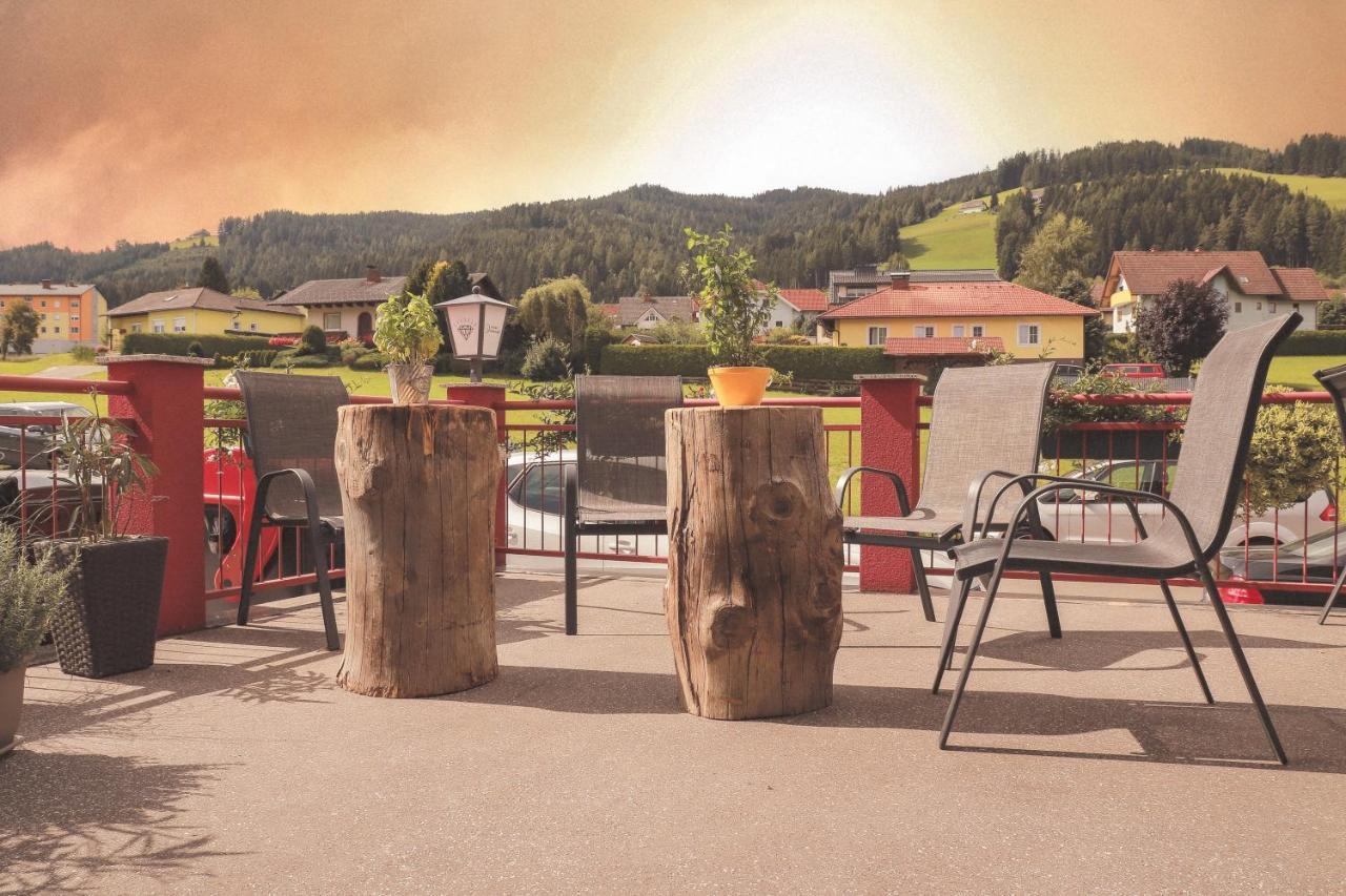 Zirben Diamant Rooms & Dogs Obdach Extérieur photo