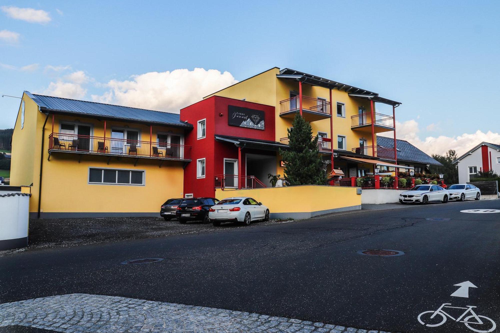 Zirben Diamant Rooms & Dogs Obdach Extérieur photo